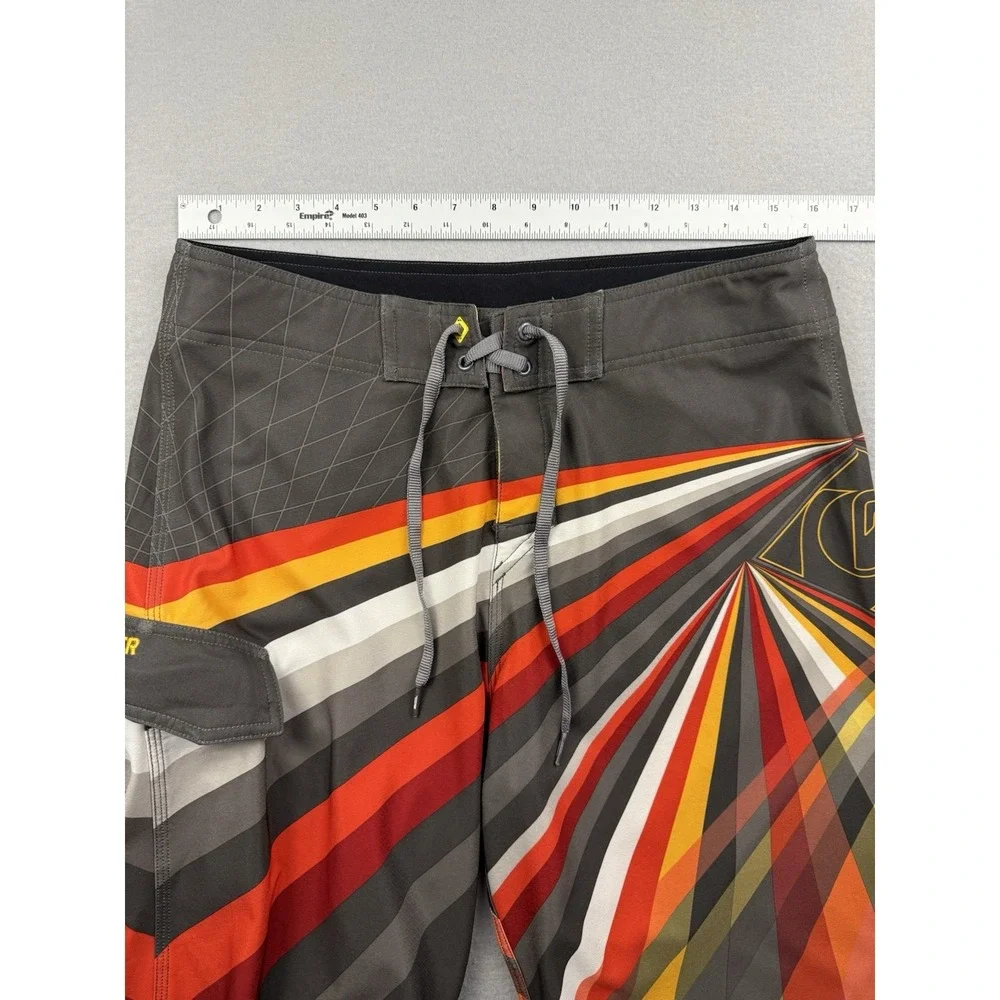 Y2K QuikSilver Board Shorts Men's Size 32 Multicolor Stripes